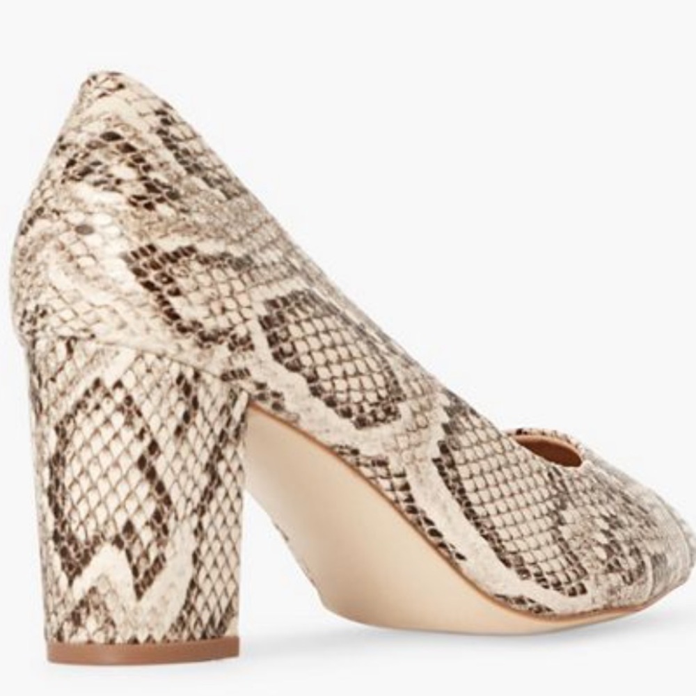 Women’s Size 12 Tan Snakeskin Pump. - Picture 8 of 8